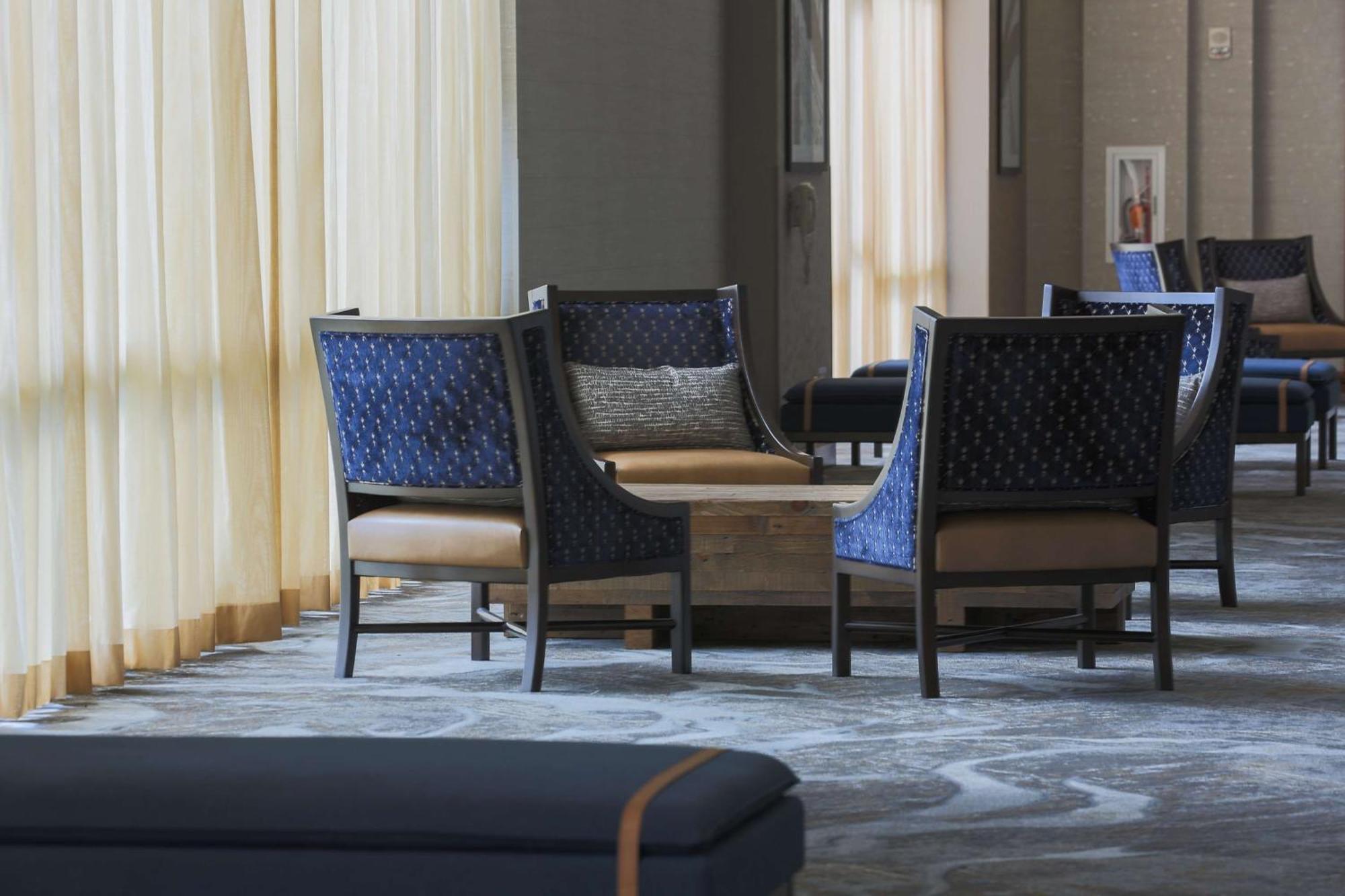 Doubletree By Hilton Bay City - Riverfront Экстерьер фото